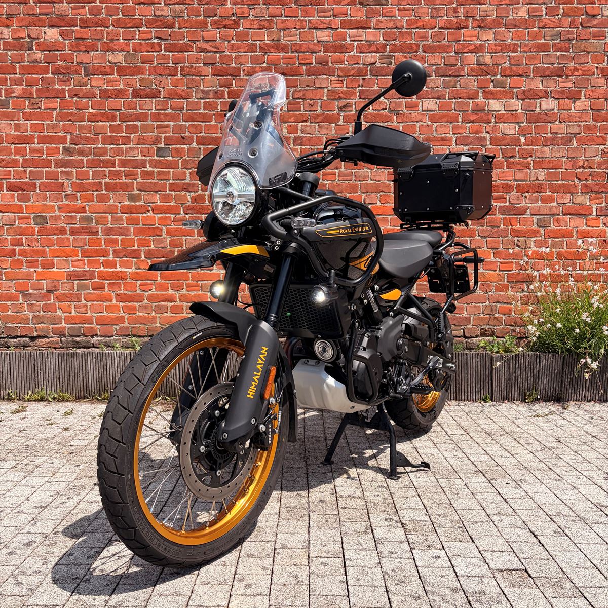 Royal Enfield Himalayan 450 Hanle Black